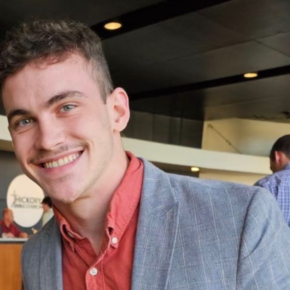 Meet your Posher, Chase - Picture 1 of 1